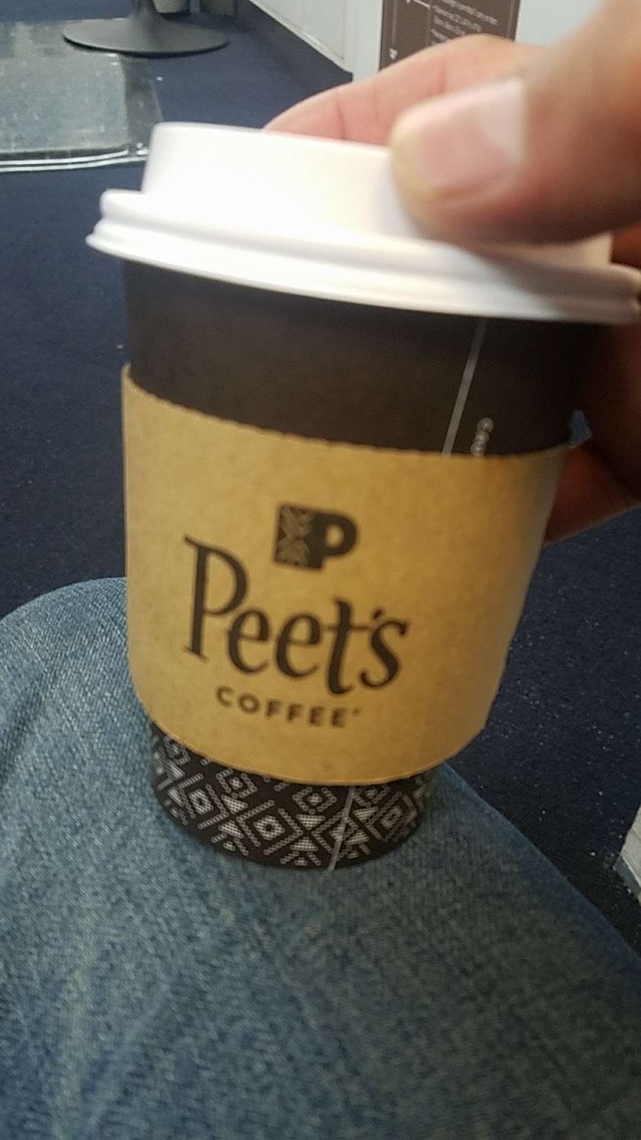 Peets Coffee | 300 World Way, Los Angeles, CA 90045, USA