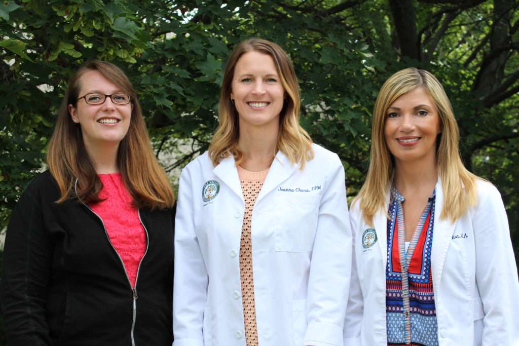 Dr. Joanna M. Chura, DPM | 2525 Kaneville Rd, Geneva, IL 60134, USA | Phone: (630) 584-1400