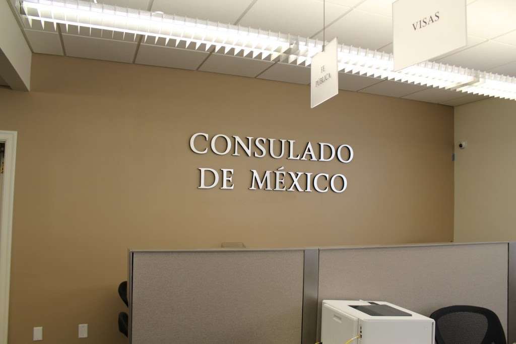 Consulate of Mexico in Milwaukee | 1443 N Prospect Ave, Milwaukee, WI 53202, USA | Phone: (414) 944-7586