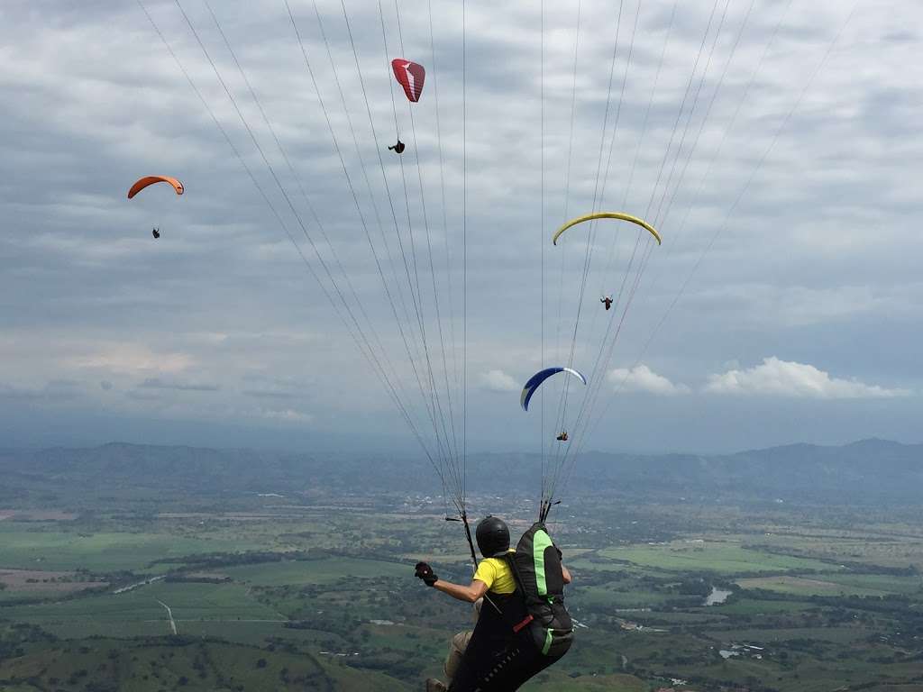 Pennsylvania Paragliding | 3961 Mountain View Dr, Danielsville, PA 18038 | Phone: (610) 392-0050