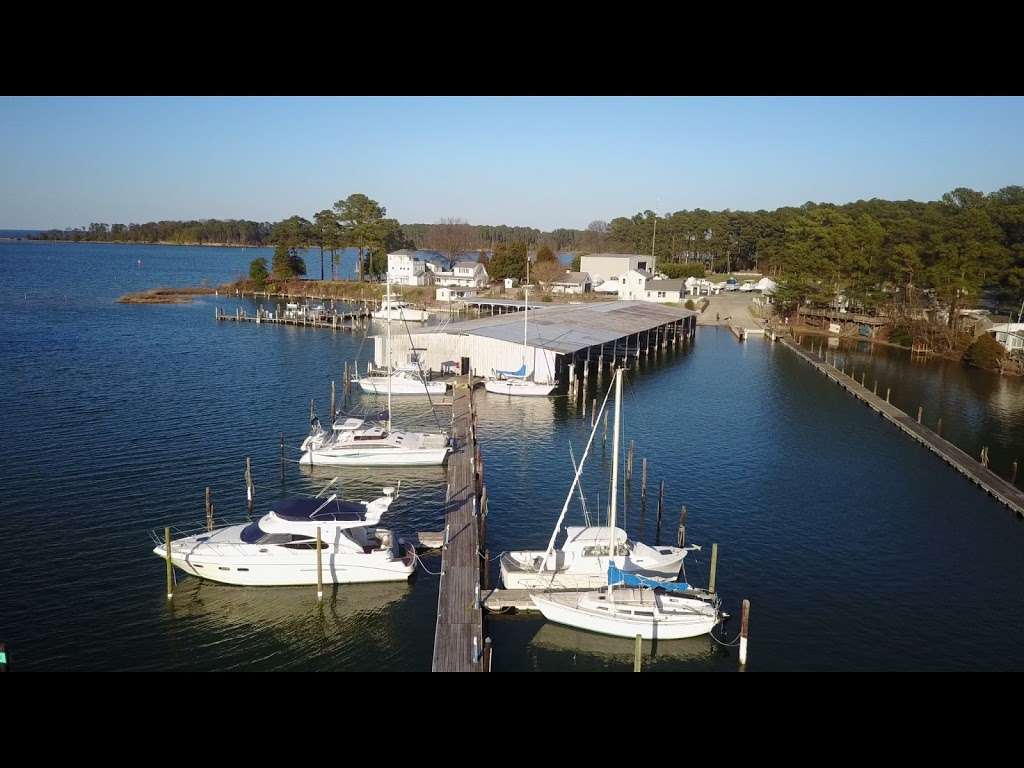 Smith Point Marina | 989 Smith Point Rd, Reedville, VA 22539, USA | Phone: (804) 453-4077