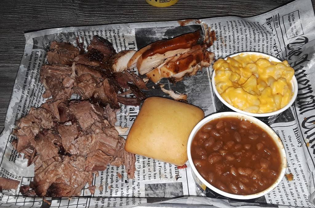Dickeys Barbecue Pit | 13403 Telegraph Rd, Whittier, CA 90605, USA | Phone: (562) 846-4332