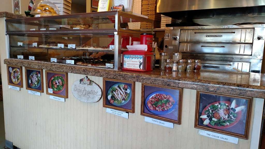 The Pizza Place | 92 Main St, Yonkers, NY 10701, USA | Phone: (914) 709-1050
