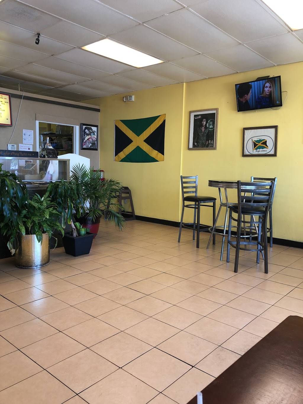 Nattys Jamaican & Soul Food Restaurant | 680 Powder Springs St SW #108, Marietta, GA 30064, USA | Phone: (678) 354-3838