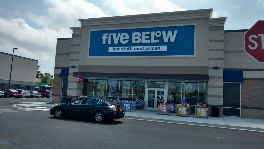 Five Below | 5275 Campbell Blvd, Nottingham, MD 21236 | Phone: (410) 931-3703