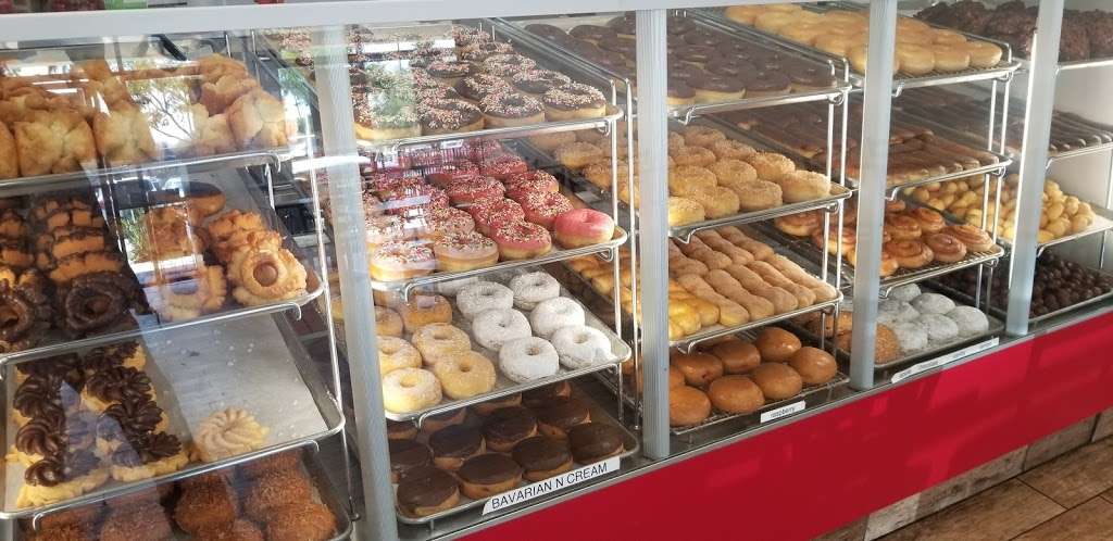 BoSa Donuts | 4601 E Bell Rd a5, Phoenix, AZ 85032, USA | Phone: (602) 603-3892