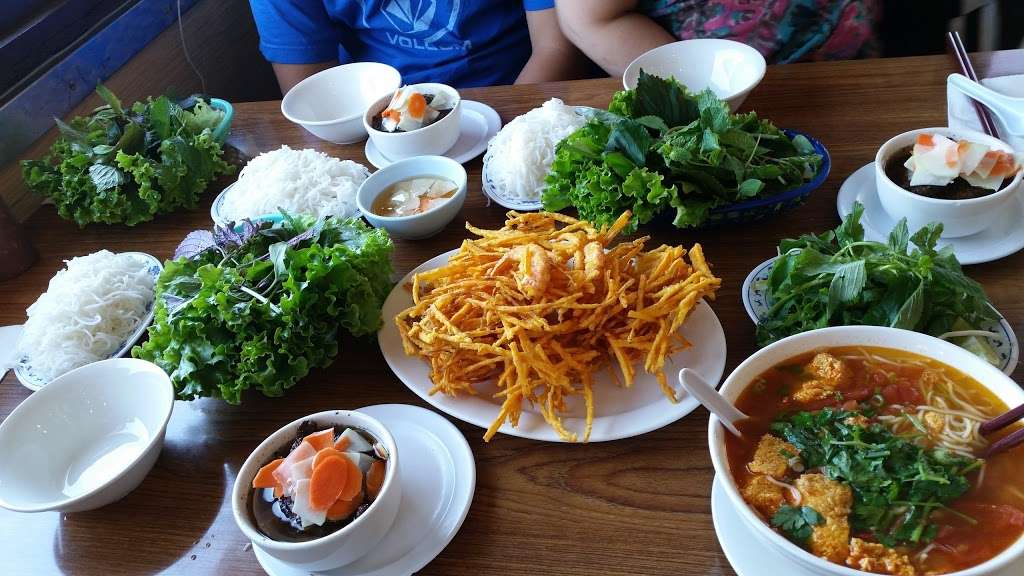 Ha Noi Avenue (The Avenue) | 8432 Westminster Blvd, Westminster, CA 92683 | Phone: (714) 898-8838