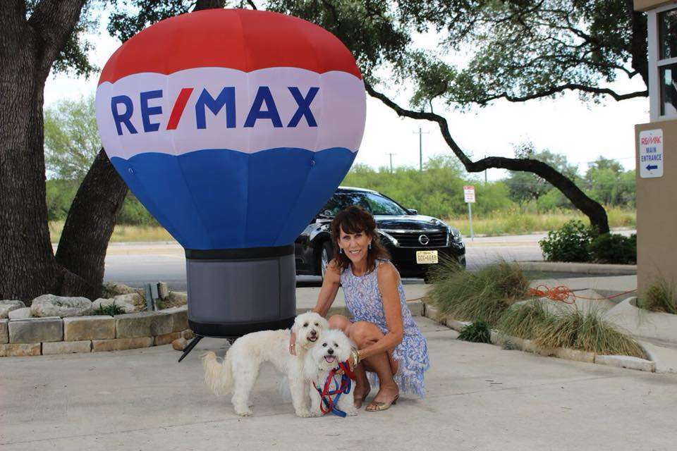 RE/MAX North - San Antonio | 8131 W Hausman Rd, San Antonio, TX 78249, USA | Phone: (210) 695-4850