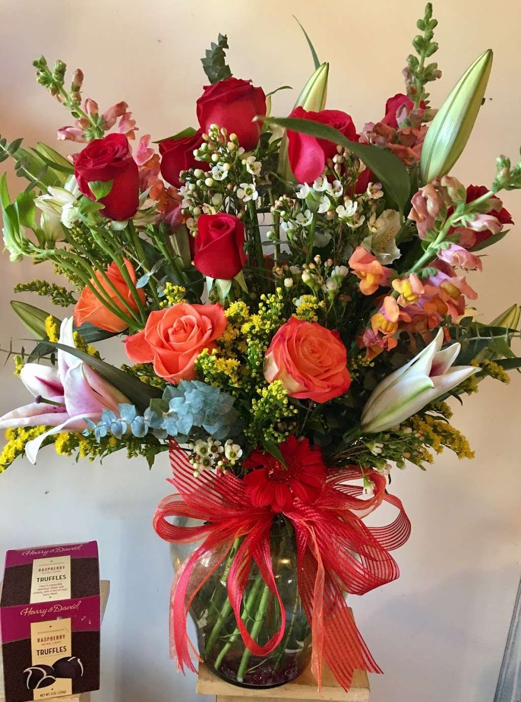 Love At First Sight Floral & Design | 4213 W 131st St, Carmel, IN 46074, USA | Phone: (317) 873-3300