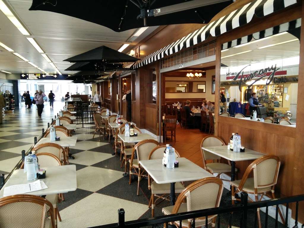 Stefanis Tuscany Cafe | 5600 Mannheim Rd, Des Plaines, IL 60018, USA