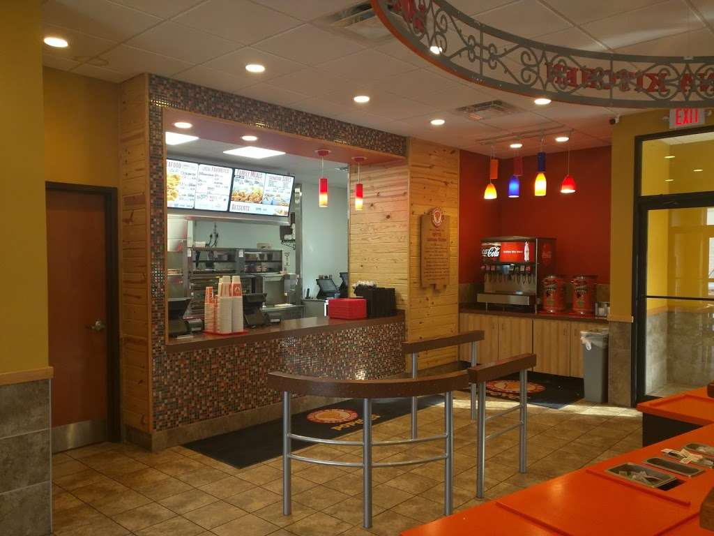 Popeyes Louisiana Kitchen | 495 Market St, Zion Crossroads, VA 22942, USA | Phone: (540) 406-5923