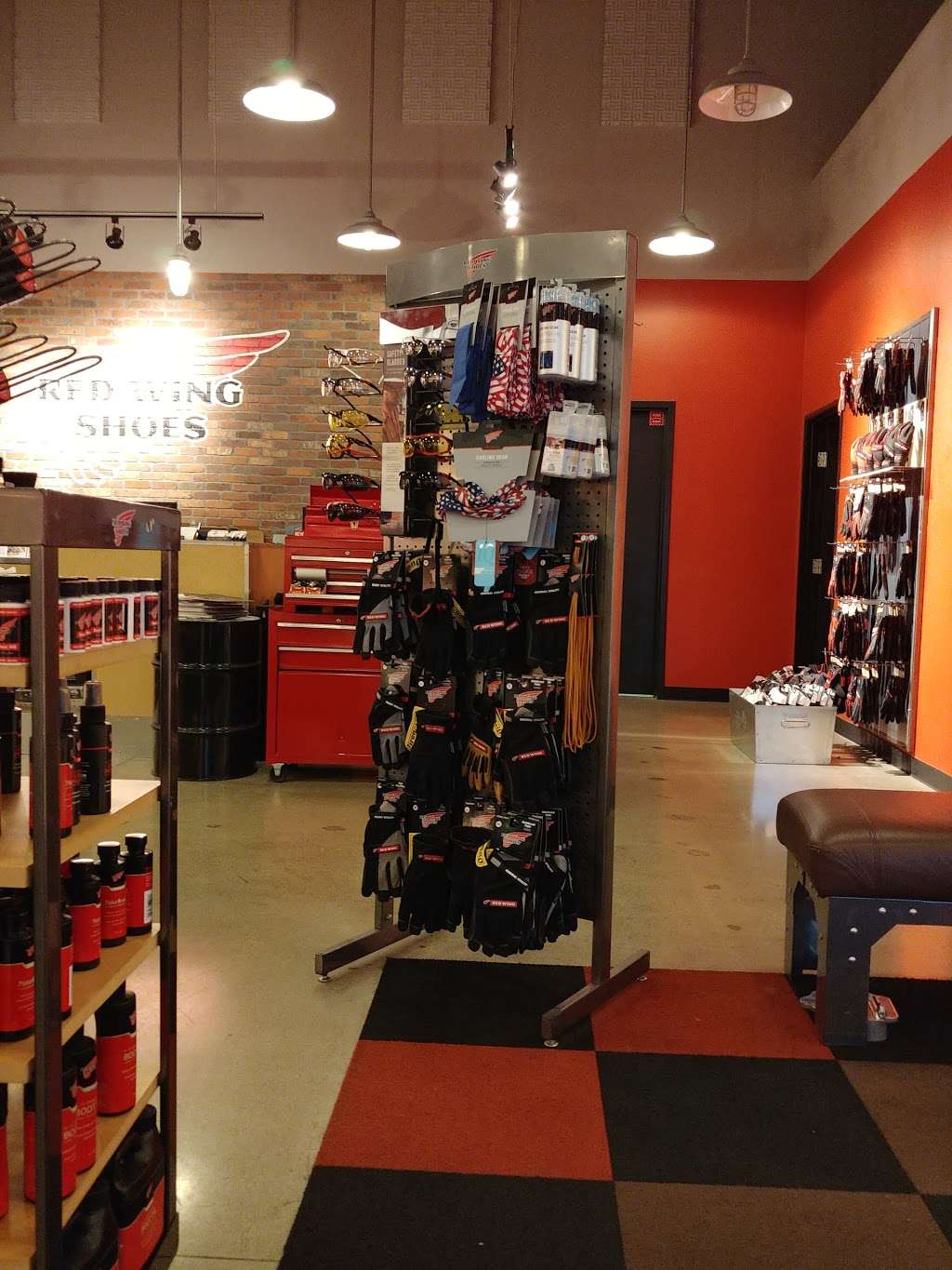 Red Wing | 6180 S Eastern Ave, Commerce, CA 90040, USA | Phone: (323) 721-9222