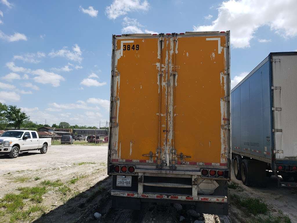 Victor Road Service | 10832 Beaumont Hwy, Houston, TX 77078, USA | Phone: (832) 535-4660