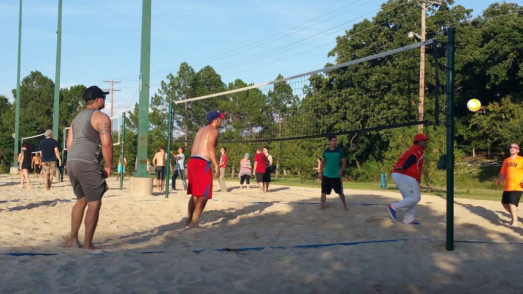 Sand Volleyball Courts | 901 W Mid Cities Blvd, Euless, TX 76039, USA | Phone: (817) 685-1838