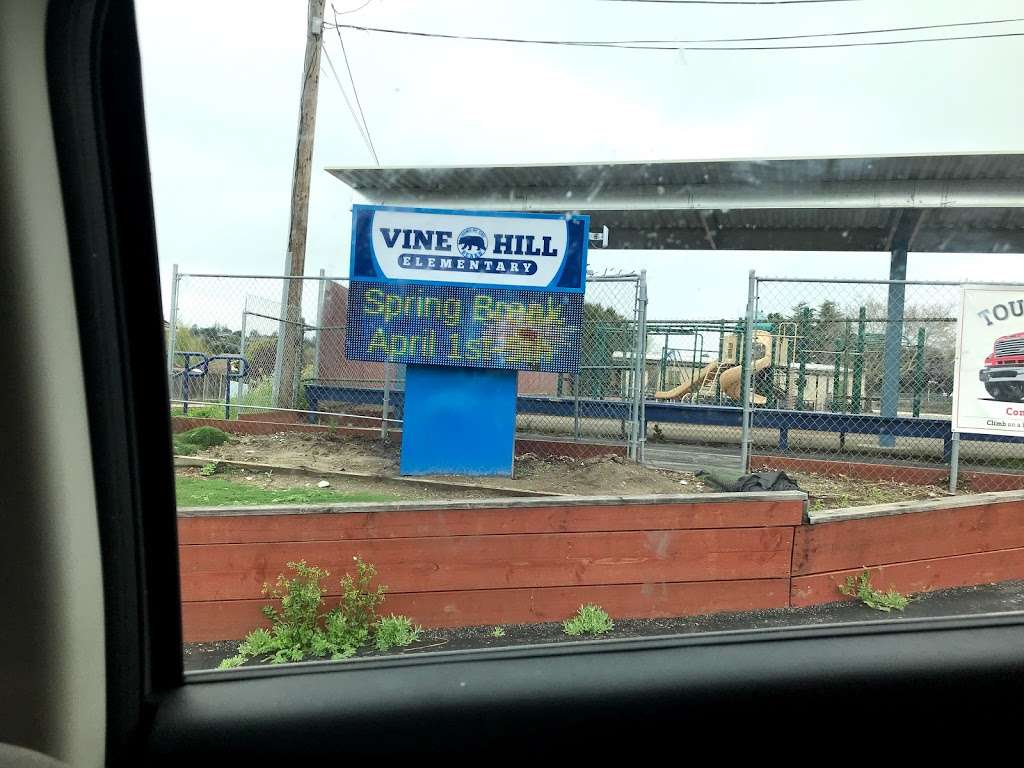 Vine Hill Elementary School | 151 Vine Hill School Rd, Scotts Valley, CA 95066, USA | Phone: (831) 438-1090