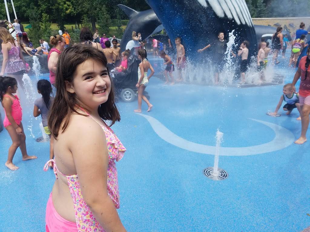 Alaskan Adventure | 3701 S 10th St, Omaha, NE 68107, USA | Phone: (402) 733-8400