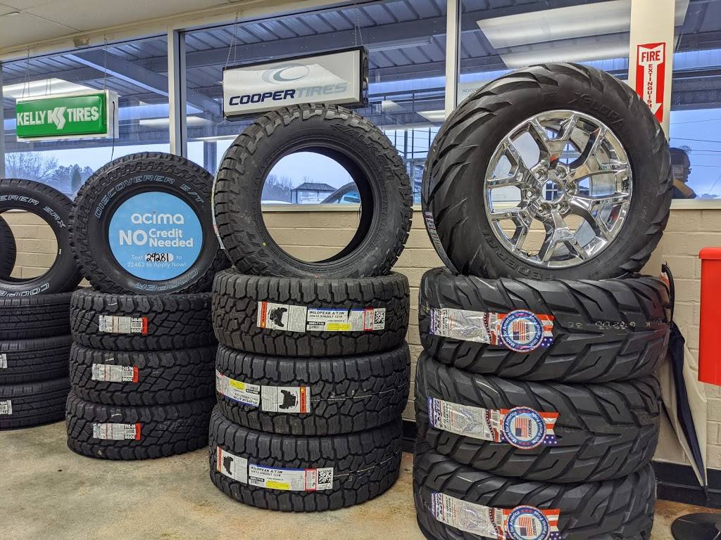 Blacks Tire & Auto Service | 4201 Capital Blvd, Raleigh, NC 27604, USA | Phone: (919) 872-8800