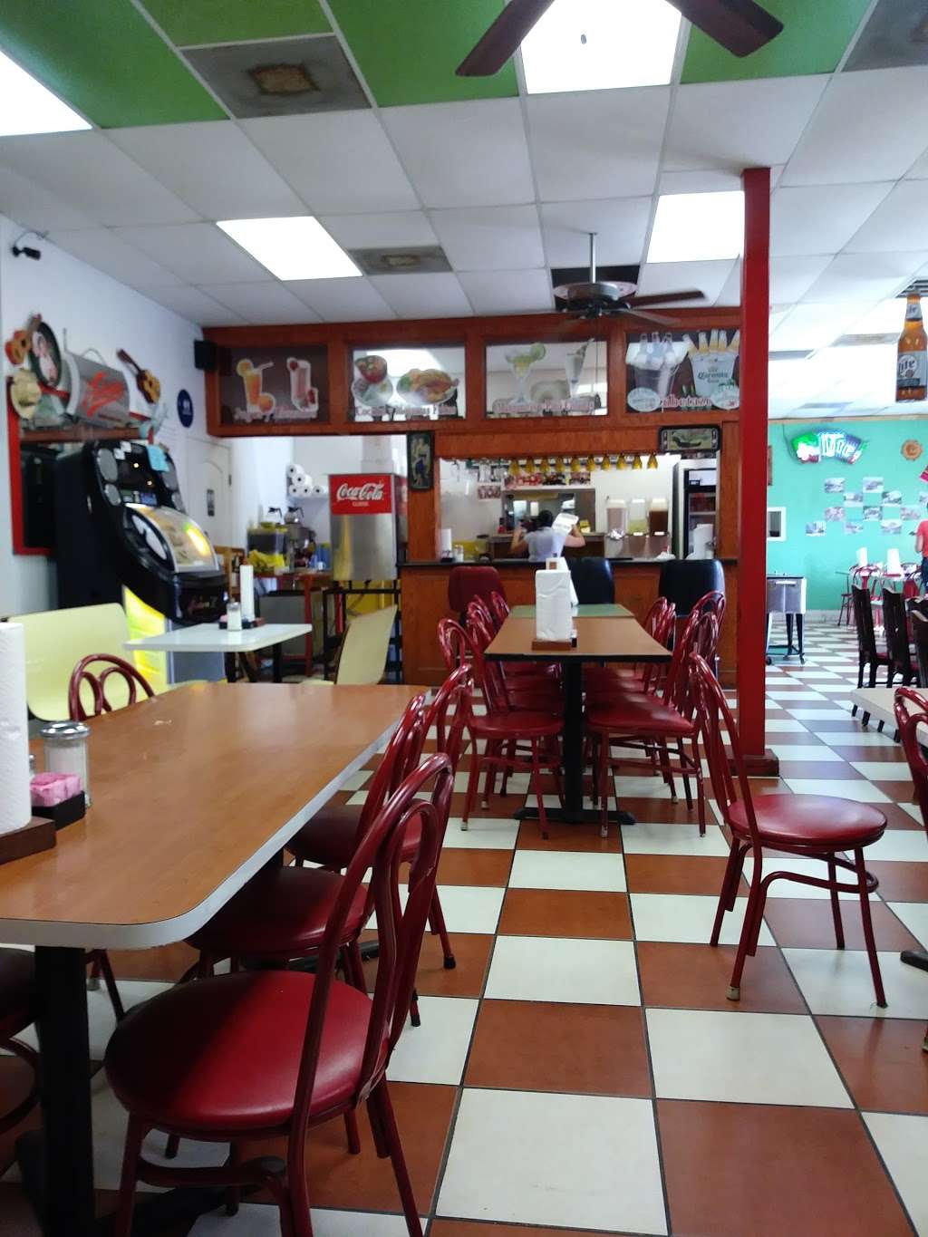 Taqueria San Miguel | 7217 Irvington Blvd, Houston, TX 77022, USA | Phone: (713) 742-6611