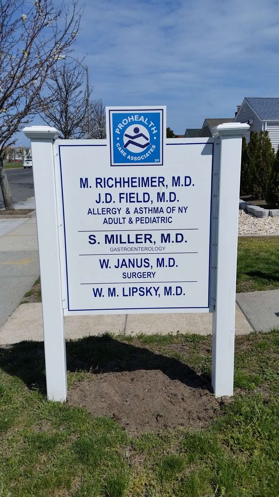 Dr. Jonathan D. Field, MD | 724 E Park Ave, Long Beach, NY 11561, USA | Phone: (516) 889-1110