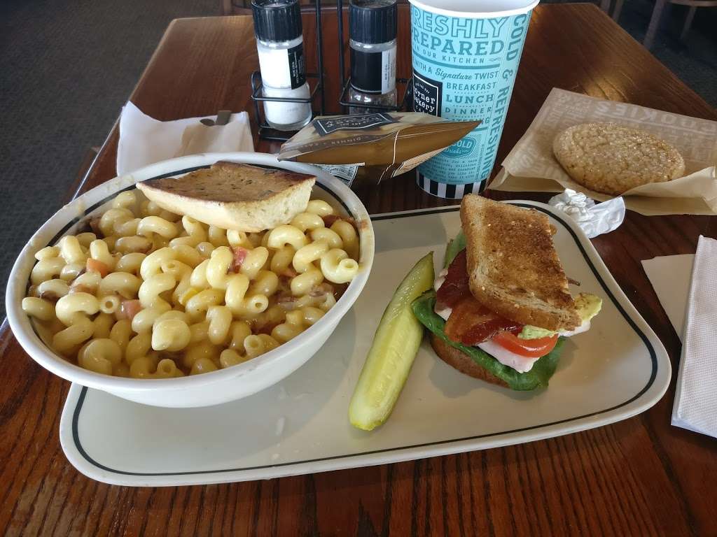 Corner Bakery Cafe | 255 E Basse Rd #100, San Antonio, TX 78209, USA | Phone: (210) 441-4553