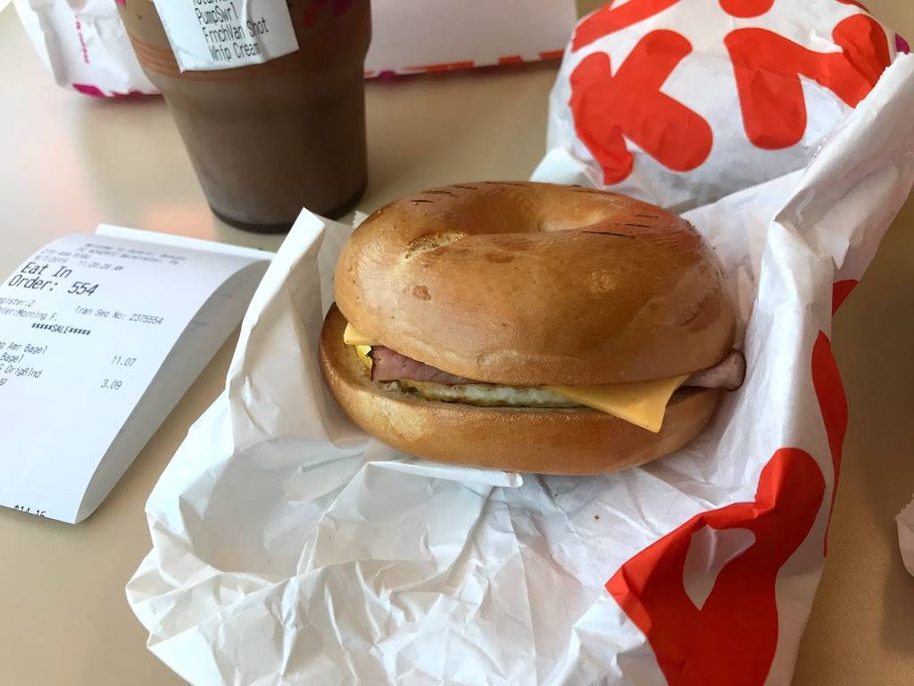 Dunkin | 1425 W St Rd, Warminster, PA 18976, USA | Phone: (215) 444-9180