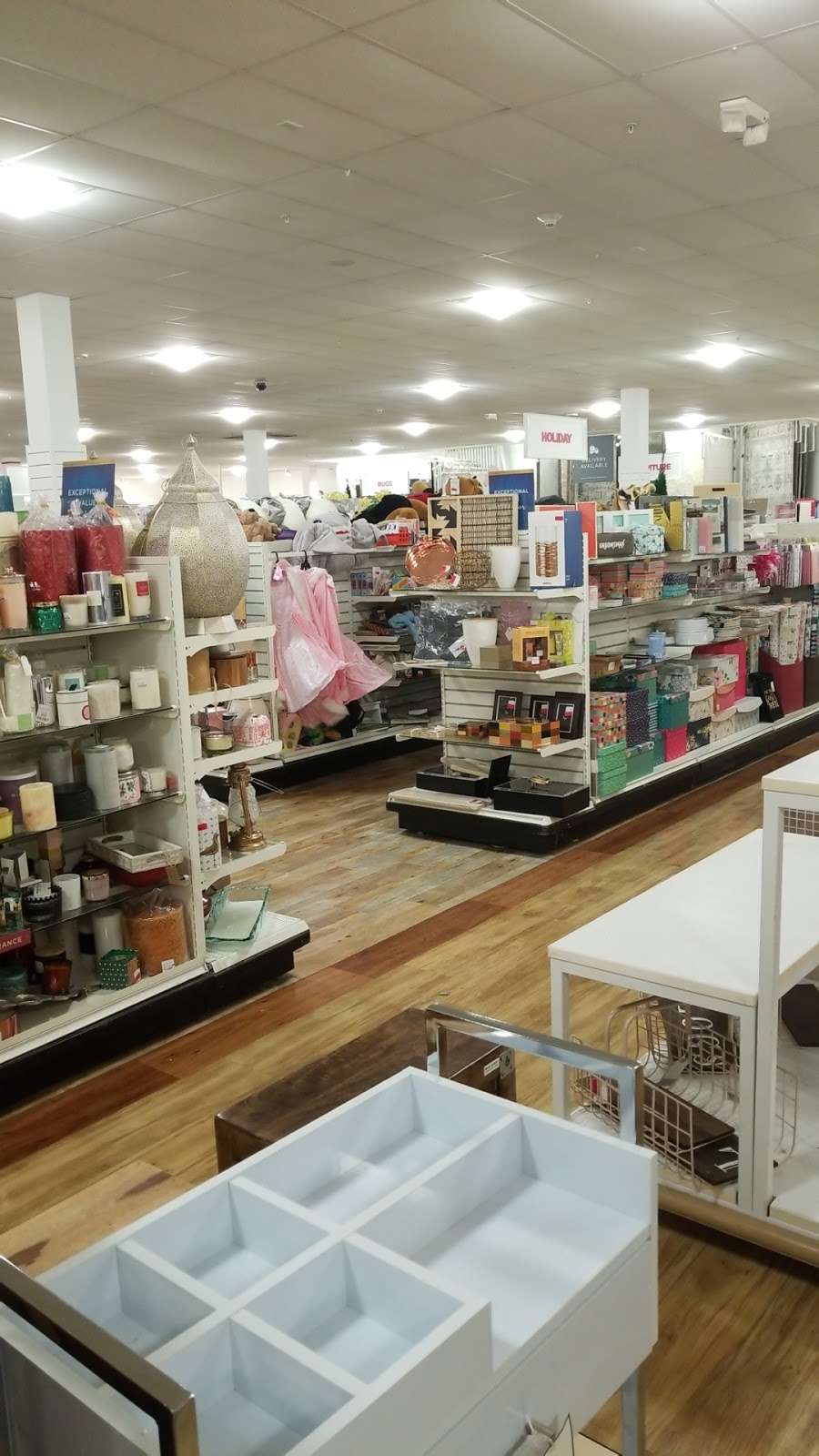 HomeGoods | 1644 Merrick Rd, Merrick, NY 11566, USA | Phone: (516) 771-0693