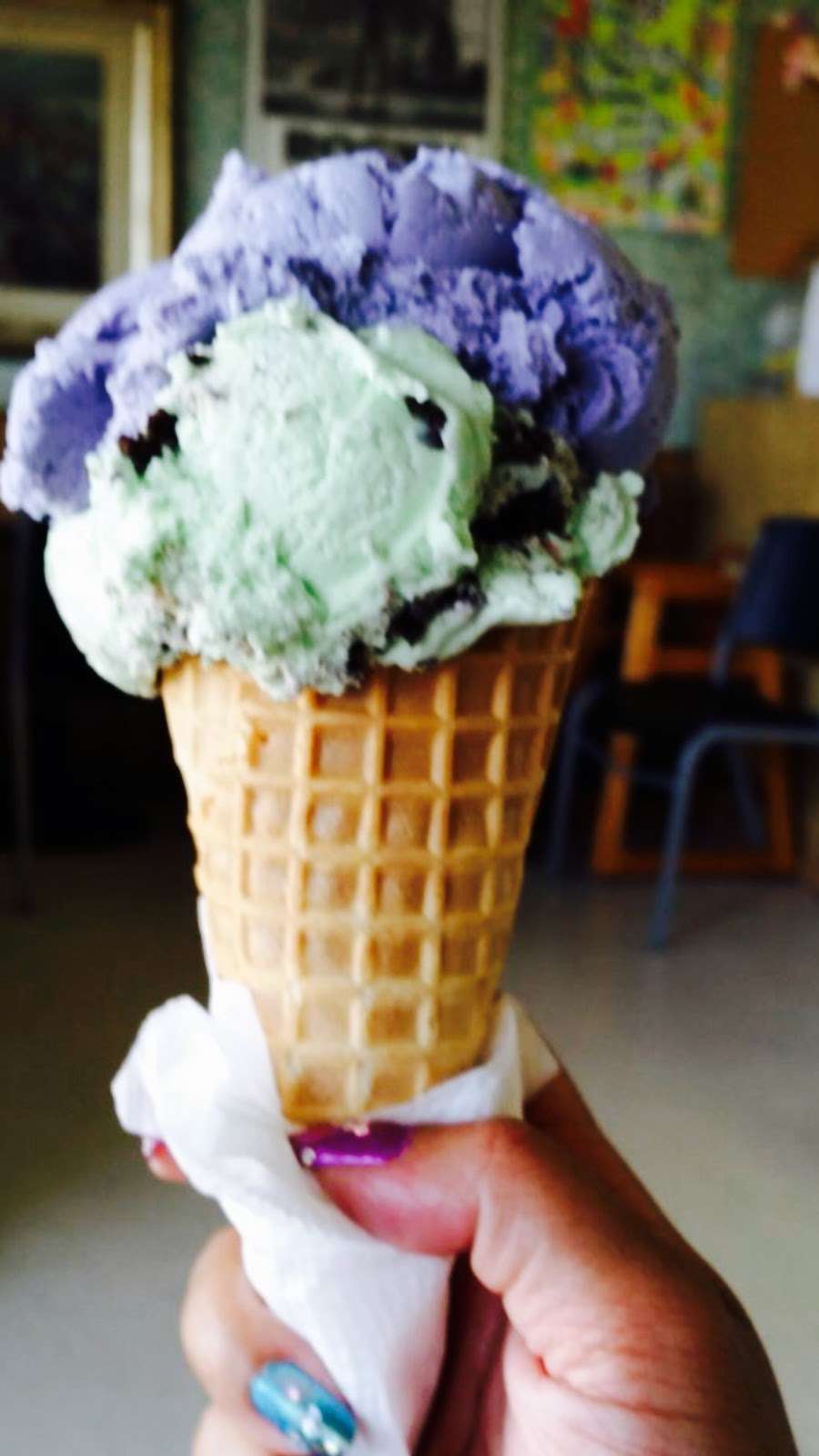 Clancys Ice Cream Parlour | 1234 Manor Blvd, San Leandro, CA 94579, USA | Phone: (510) 556-4105