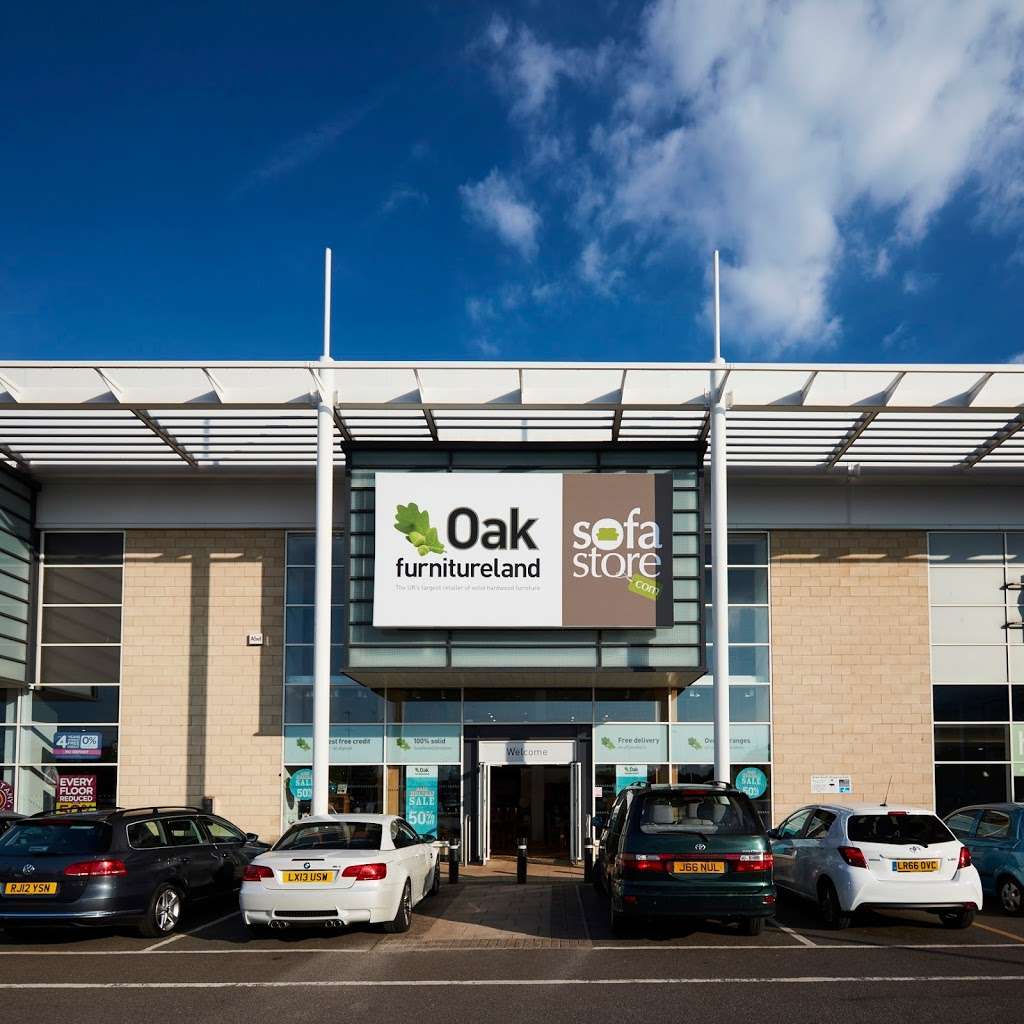 Oak Furnitureland | Brent South Shopping Park, Tilling Rd, London NW2 1LS, UK | Phone: 020 3906 1890