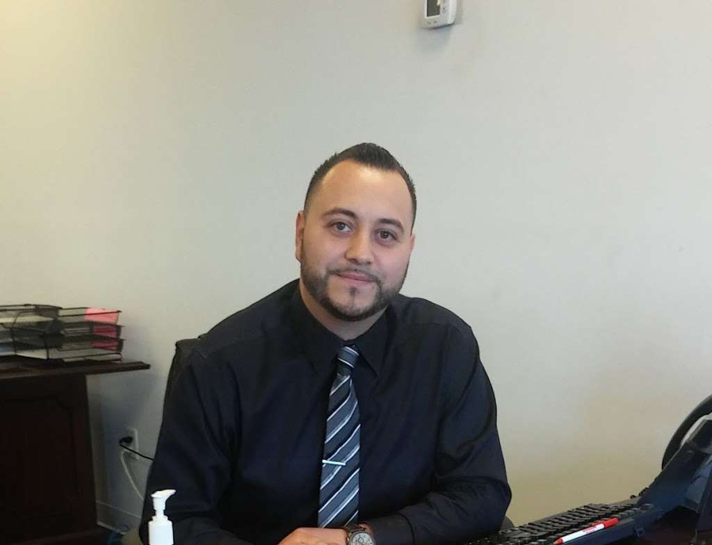 Juan Deglane: Allstate Insurance | 7625 W Lower Buckeye Rd Ste 125, Phoenix, AZ 85043 | Phone: (480) 900-5420