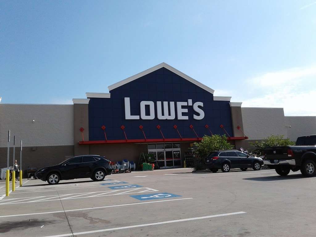 Lowes Home Improvement | 11333 E Northwest Hwy, Dallas, TX 75238, USA | Phone: (972) 246-1447