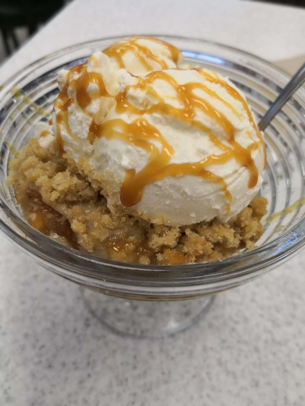 Oberweis Ice Cream and Dairy Store | 811 E Butterfield Rd Ste 119, Wheaton, IL 60189, USA | Phone: (630) 665-0000