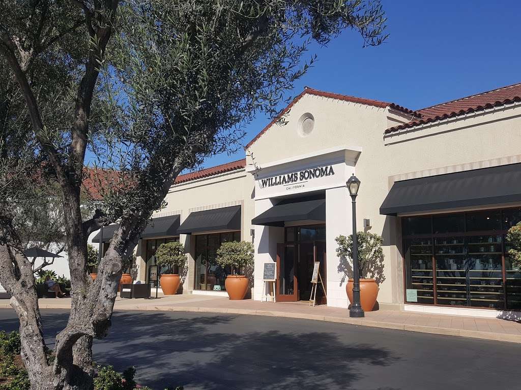 Williams-Sonoma | 8032 East Coast Hwy, Newport Coast, CA 92657, USA | Phone: (949) 464-2168