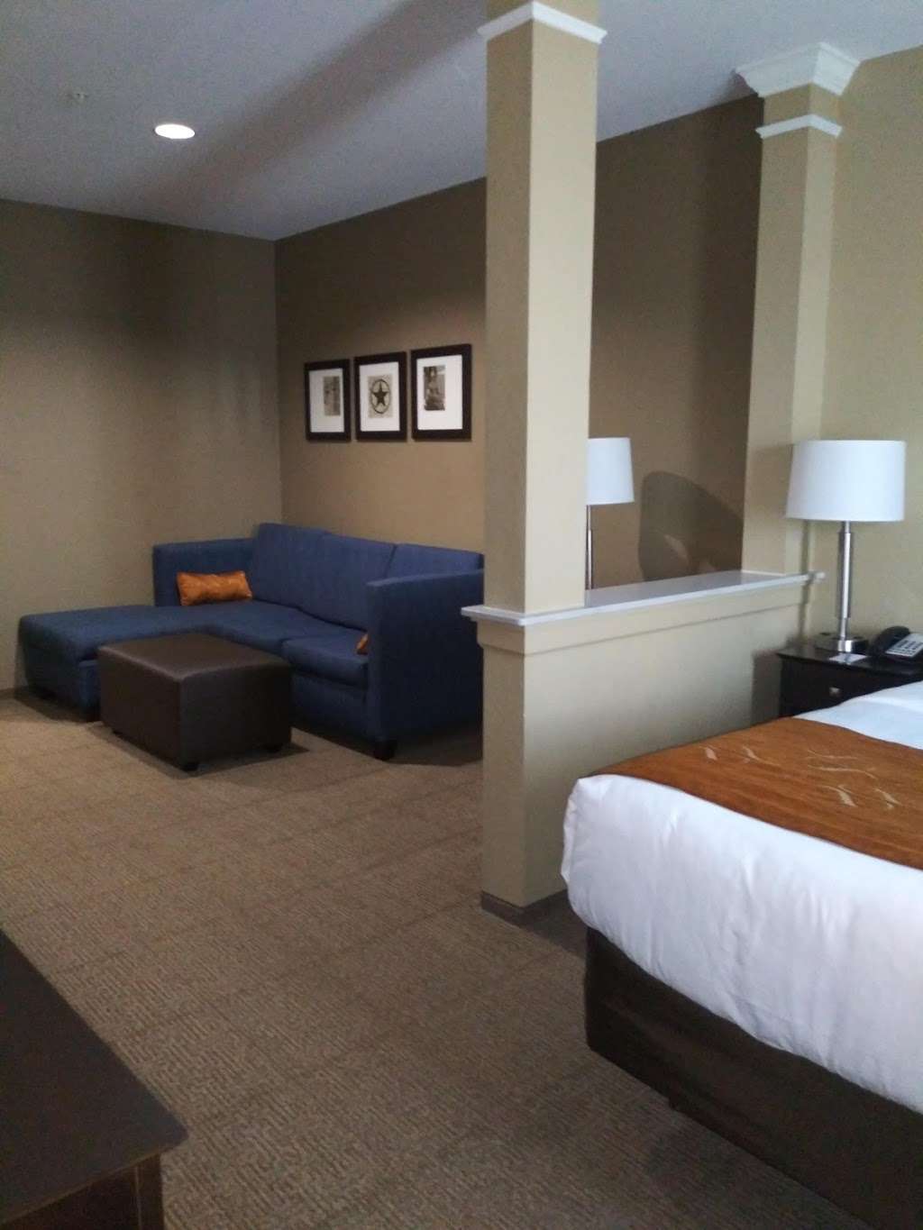 Comfort Suites Northwest - Cy - Fair | 13355 Farm to Market 1960 Rd W, Houston, TX 77065, USA | Phone: (832) 912-4880