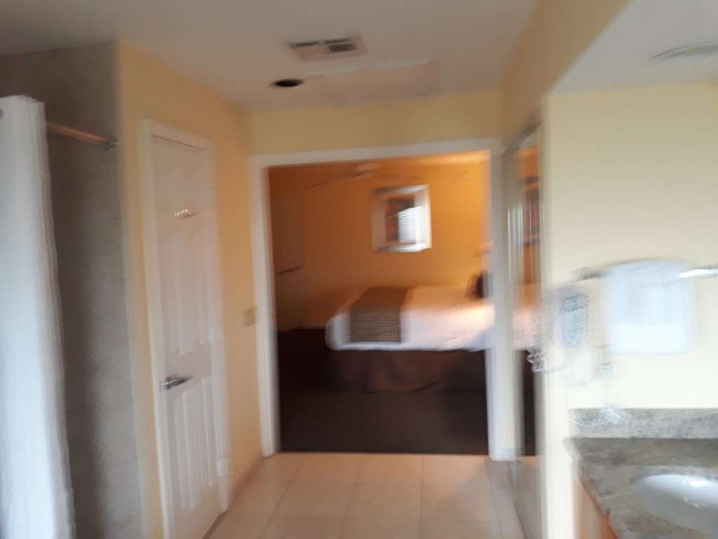 Silver Lake Resort | 7751 Black Lake Rd, Kissimmee, FL 34747, USA | Phone: (407) 397-2828 Silver Lake Resort | 7751 Black Lake Rd, Kissimmee, FL 34747, USA | Phone: (407) 397-2828