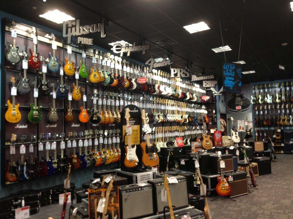 Guitar Center Lessons | 401 NJ-28, Raritan, NJ 08869, USA | Phone: (908) 575-0106