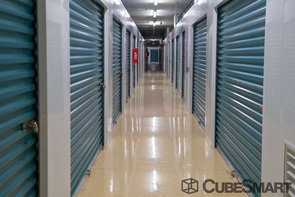 CubeSmart Self Storage | 3010 S Congress Ave, Boynton Beach, FL 33426, USA | Phone: (561) 735-4900