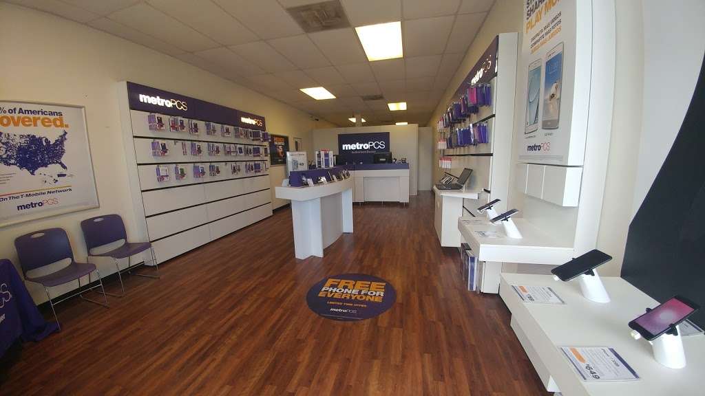 Direct One Wireless | 8250 FM78 Suite 106, Converse, TX 78109, USA | Phone: (210) 730-8801