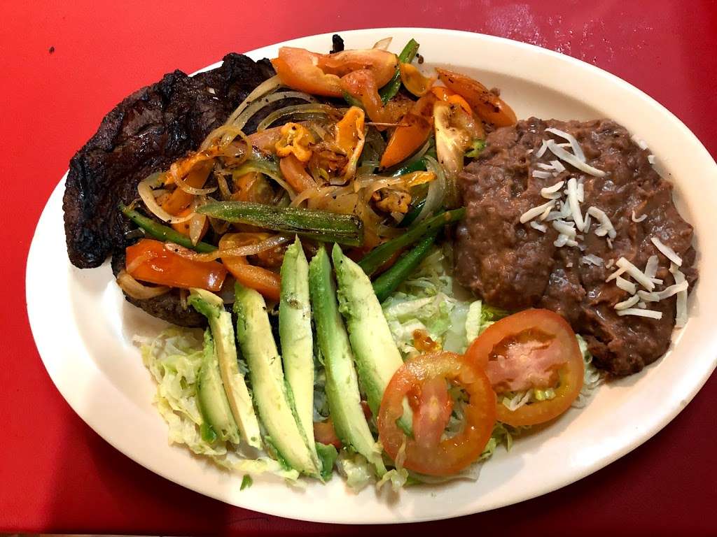 Taqueria Mi Zacatecas | 1913 S Edgefield Ave, Dallas, TX 75224, USA | Phone: (469) 941-4093