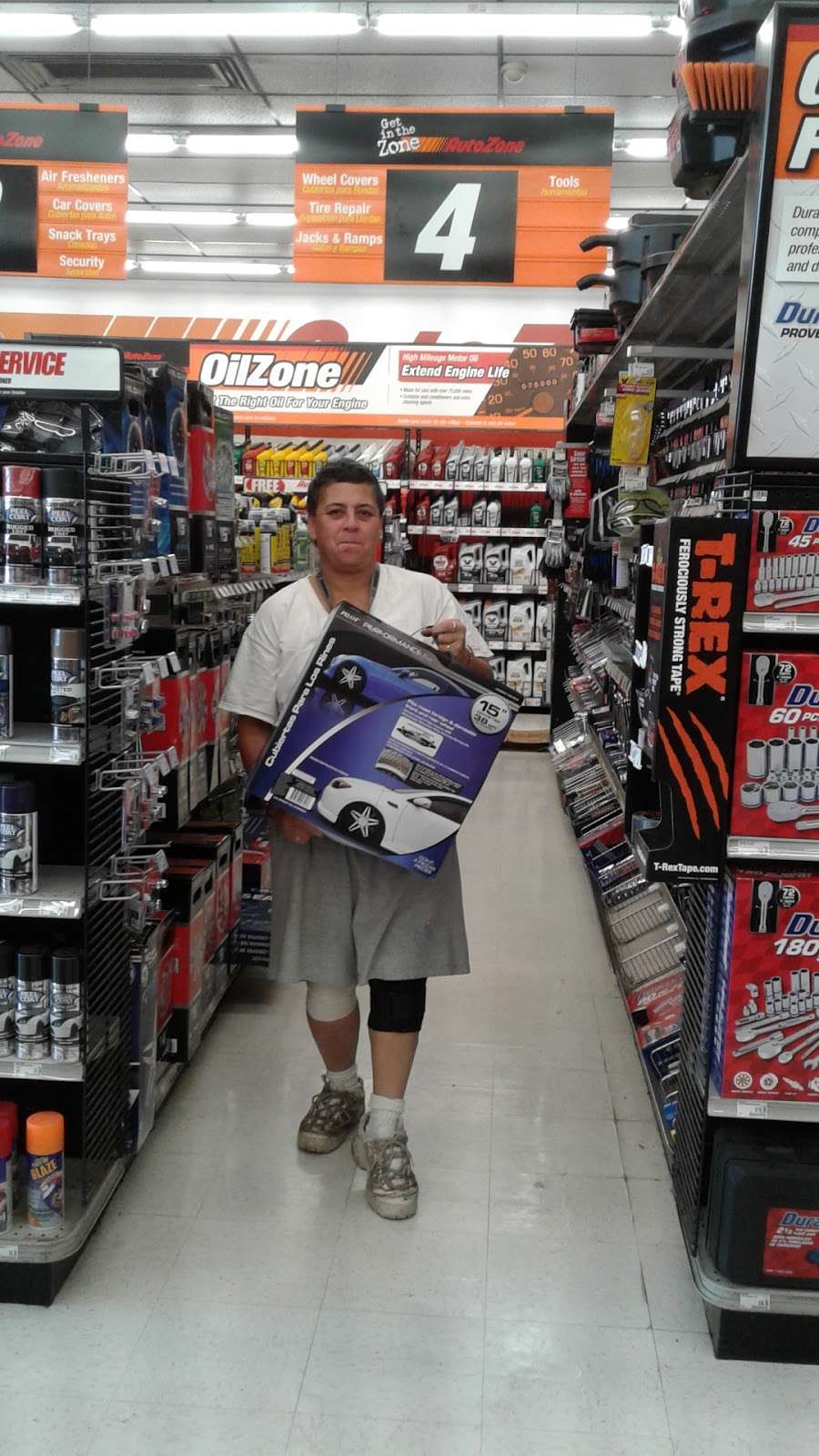 AutoZone Auto Parts | 4301 East Cesar E Chavez Avenue, Los Angeles, CA 90022, USA | Phone: (323) 261-6448