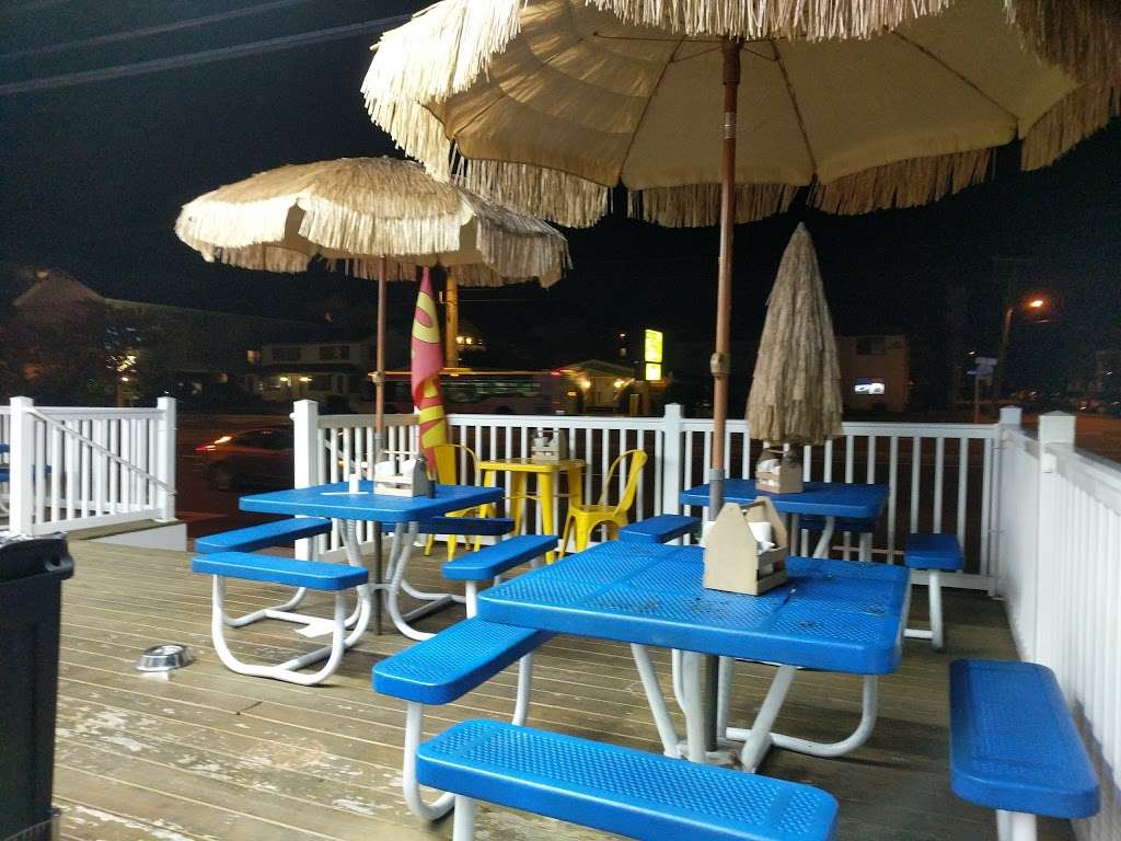 The Hungry Seagull | 7801 Coastal Hwy, Ocean City, MD 21842, USA | Phone: (410) 988-7827