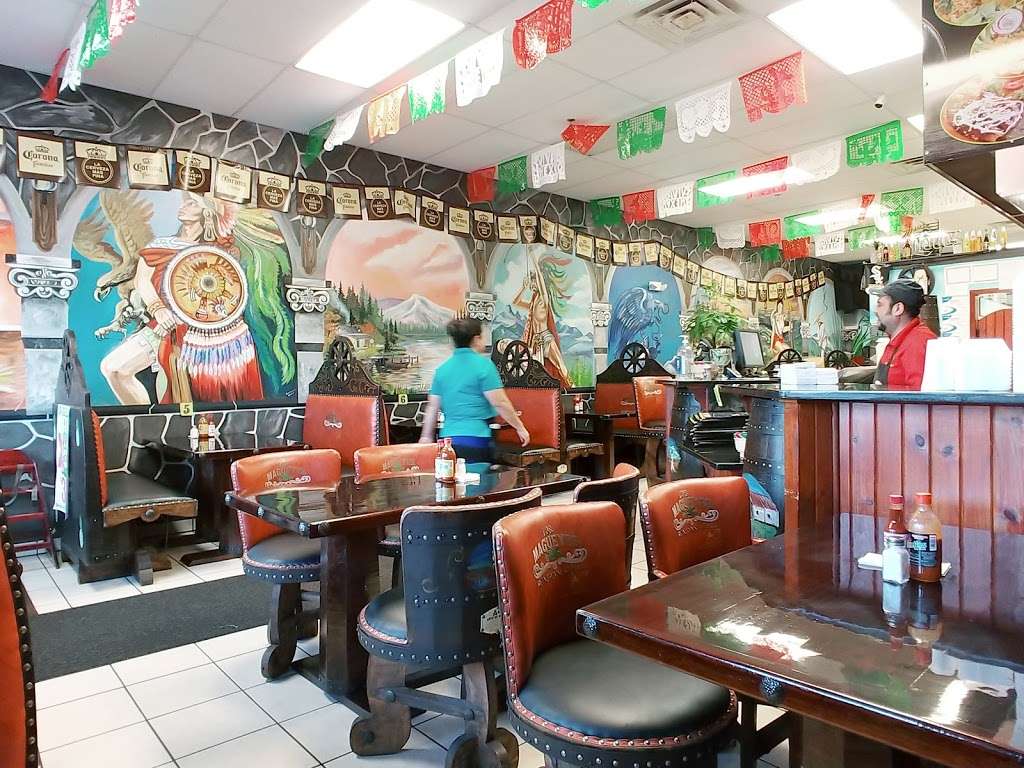 Los Magueyes Mexican Grill | 660 S Lake St, Mundelein, IL 60060, USA | Phone: (224) 475-0574