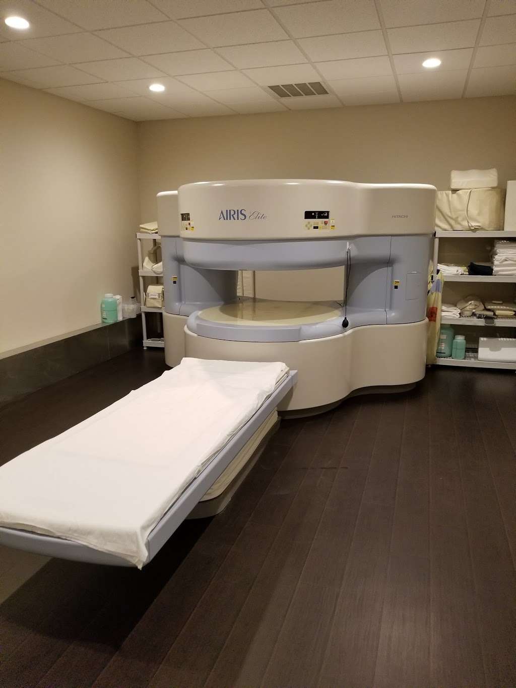 Sky MRI & Diagnostics | 11711 Shadow Creek Pkwy #147, Pearland, TX 77584 | Phone: (832) 288-5550