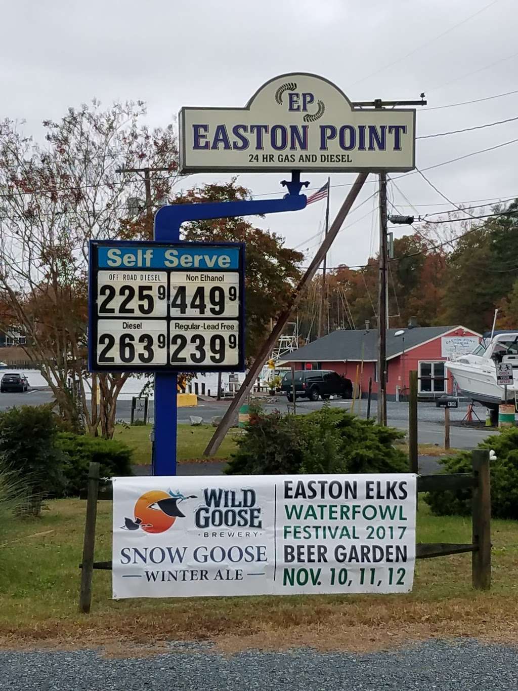 Miller & Sons 24 Hour Gas Station | 930 Port Street, Easton Point, Easton, MD 21601 | Phone: (410) 310-3553