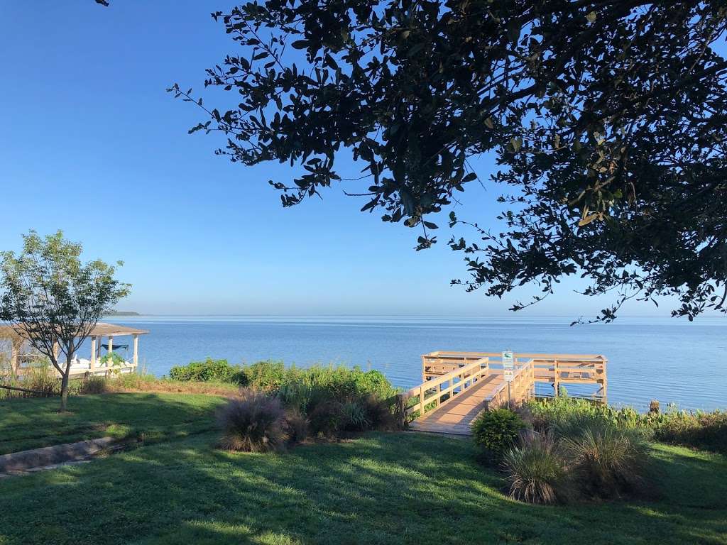 Jake Voss Pier | Oakland, FL 34760