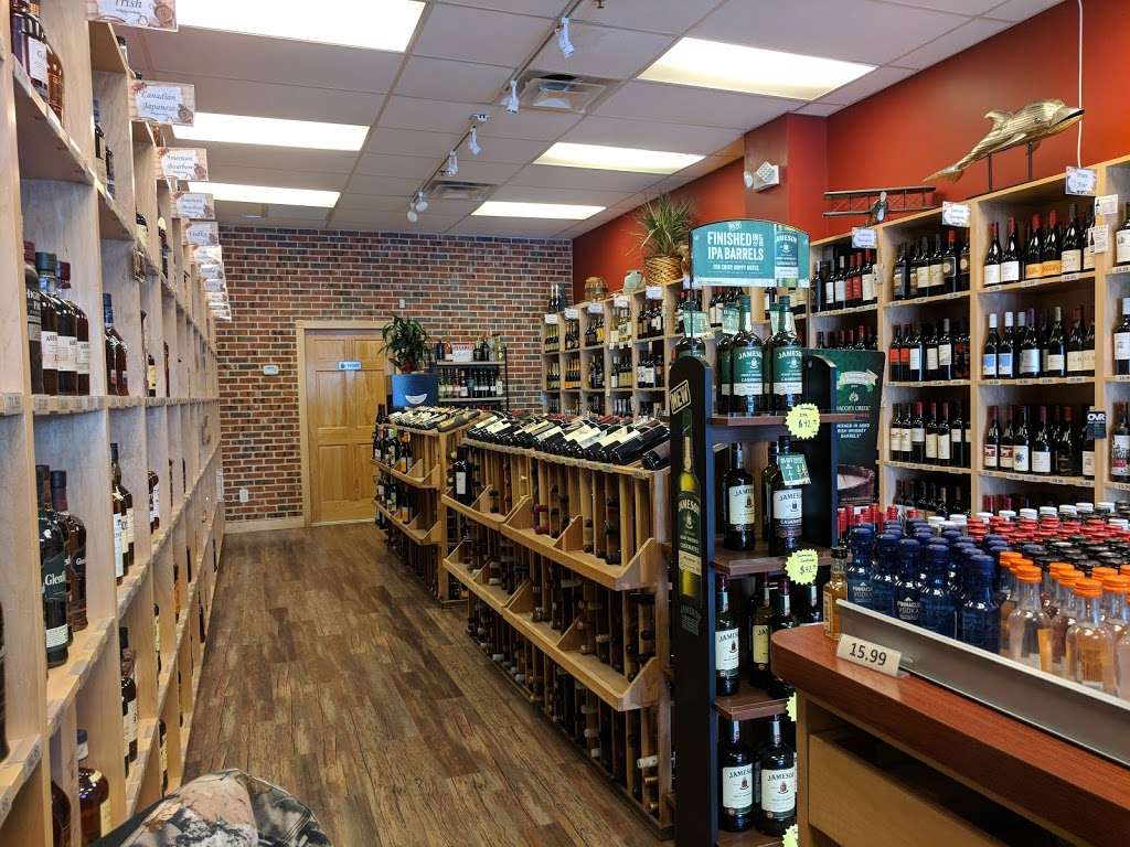 Red Gamay Wines & Liquors | 45 Merrick Rd, Amityville, NY 11701, USA | Phone: (631) 691-2888