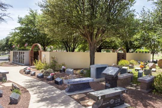 East Lawn Palms Cemetery | 5801 E Grant Rd, Tucson, AZ 85712, USA | Phone: (520) 886-5561