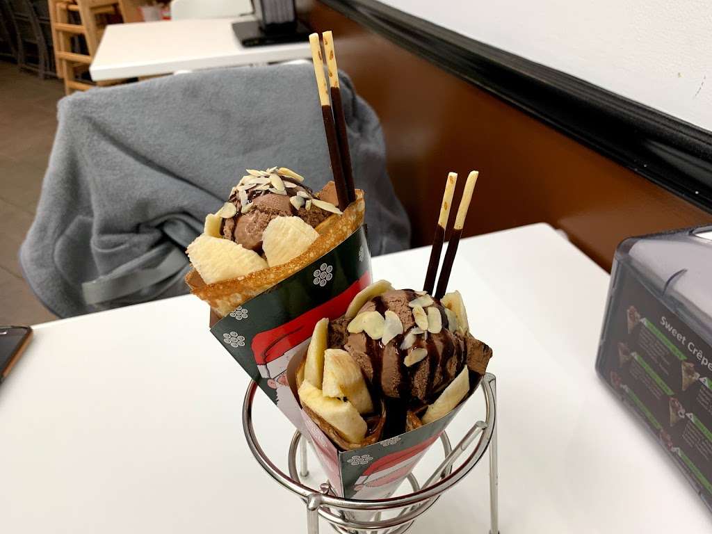 J-petal Ice Cream & Crepe | 2260B Hunters Woods Plaza, Reston, VA 20191, USA | Phone: (571) 375-0634