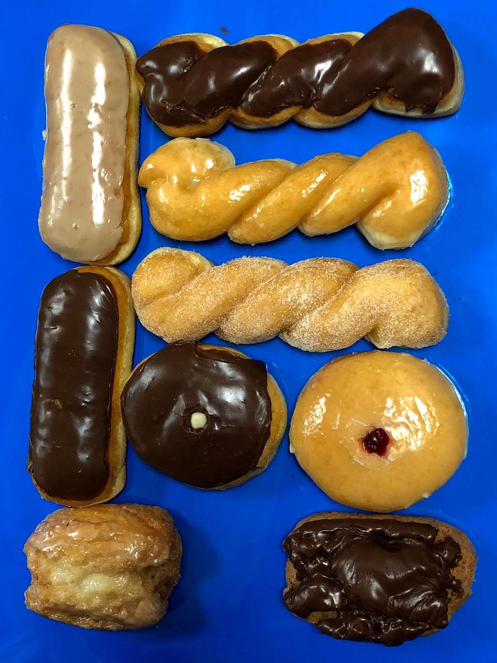 Donuts - The Donut Makers | 13651 Magnolia St, Garden Grove, CA 92844