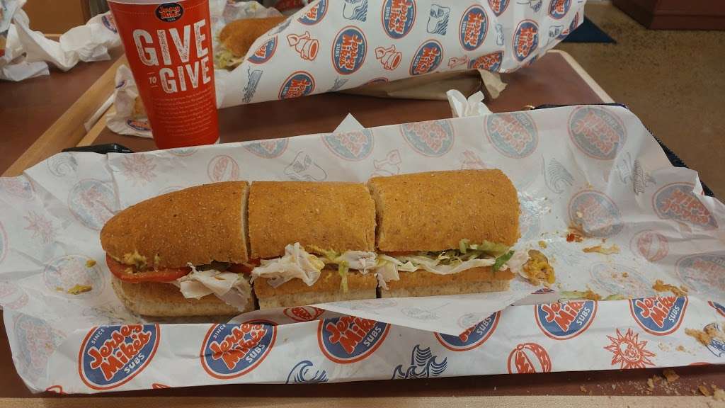 Jersey Mikes Subs | 575 Horsham Rd, Horsham, PA 19044 | Phone: (215) 259-5008