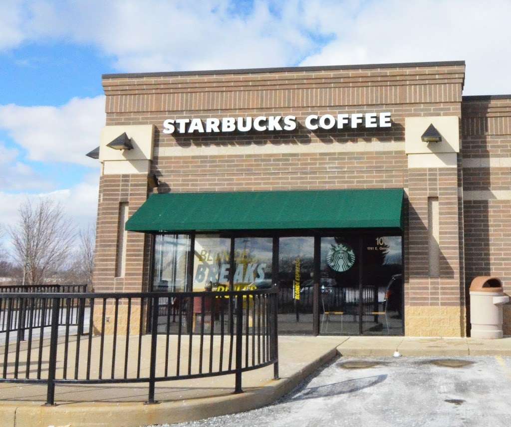 Starbucks | 1741 E Geneva St Unit A, Delavan, WI 53115 | Phone: (262) 740-0223